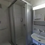 Alpenrose Hotel And Gardens Ξενοδοχείο 2*