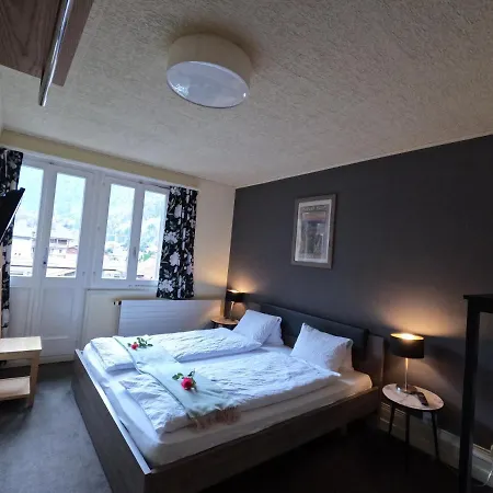 Alpenrose And Gardens Отель