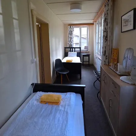 Alpenrose And Gardens