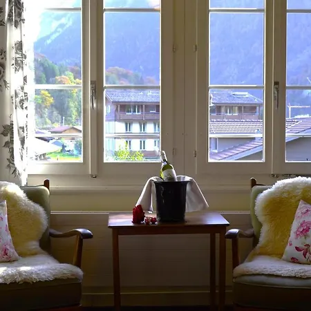 Alpenrose And Gardens 2*