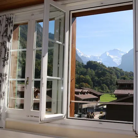 Hotel Alpenrose And Gardens