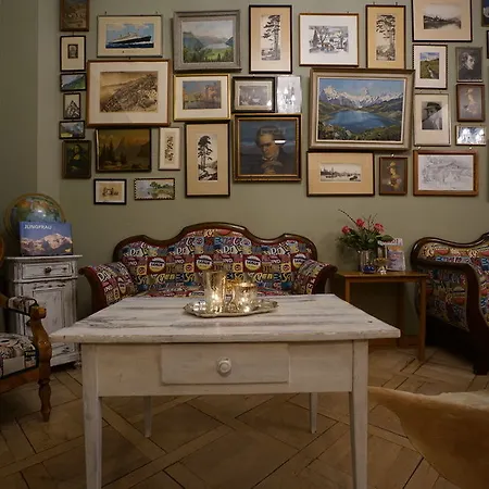 Alpenrose And Gardens Отель 2*