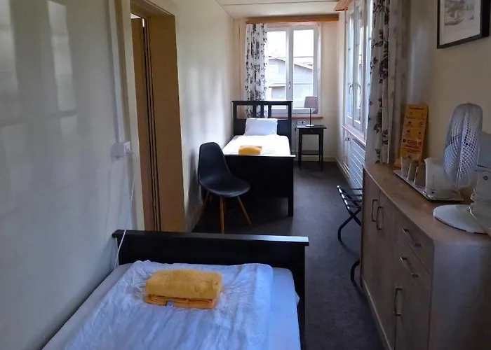 Alpenrose And Gardens