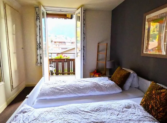 Hotel Alpenrose And Gardens