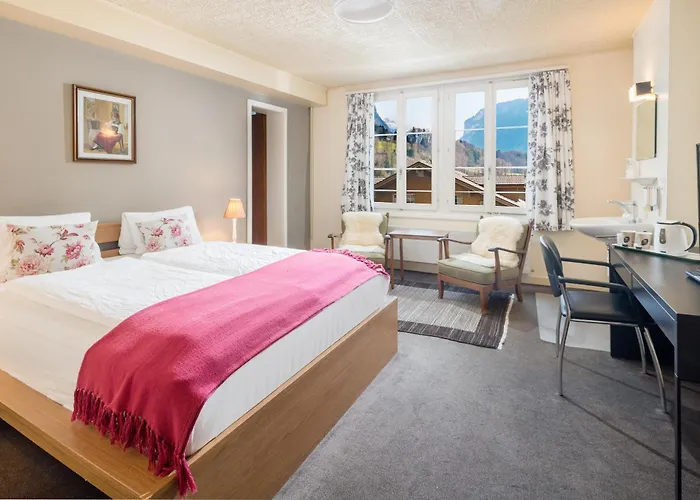 Hotel Alpenrose And Gardens 2*