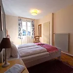 Alpenrose Hotel And Gardens