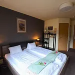 Alpenrose Hotel And Gardens Wilderswil