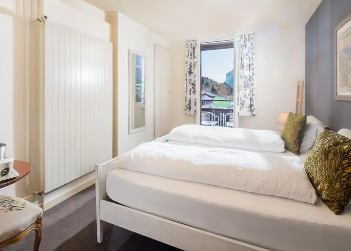 Alpenrose And Gardens Szálloda Wilderswil